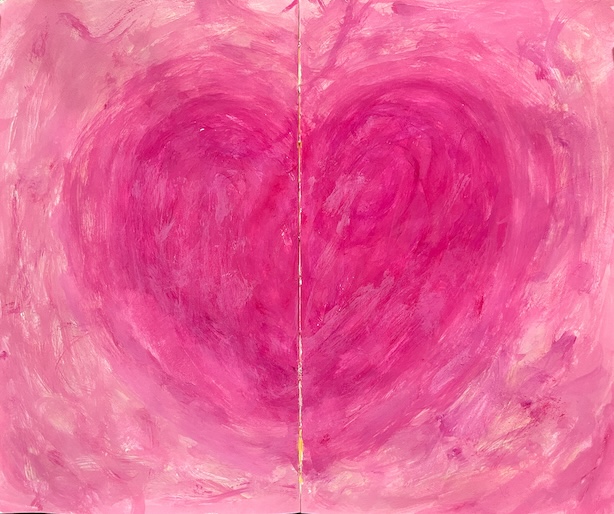 Luonnoskirja-aukeama, jossa maalattu pinkki sydän